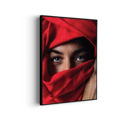 akoestisch-schilderij-jonge-arabische-vrouw-met-rode-hoofddoek-rechthoek-verticaal_Wecho